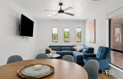 21 Telopea Crescent, Lake Albert, NSW 2650