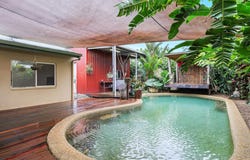 20 Colonial Close, Redlynch, Qld 4870