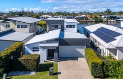 41 Waterway Drive, Birtinya, Qld 4575