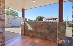 17A Lovers Walk, Thabeban, Qld 4670
