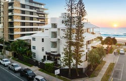 6/3527 Main Beach Parade, Main Beach, Qld 4217