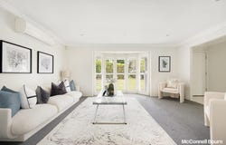 15 Robina Street, St Ives, NSW 2075