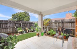 5/8 Lovejoy Court, Kearneys Spring, Qld 4350