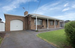 16 Fortrose Avenue, Seaton, SA 5023