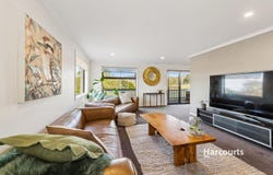 136 Clayton Drive, South Spreyton, Tas 7310