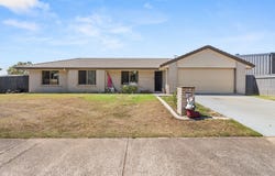 10 Clearwater Crescent, Toogoom, Qld 4655