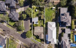 13 Milton Crescent, Box Hill South, Vic 3128