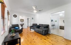 43 Flockhart Avenue, Valley View, SA 5093