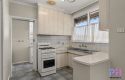 3/143 Thistle Street, Golden Square, Vic 3555