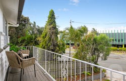 723 Logan Road, Greenslopes, Qld 4120
