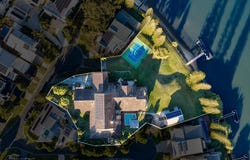 7-11 Waterview Crescent, Sorrento, Qld 4217