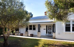 31 Talbot Road, Clunes, Vic 3370