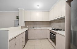 215/80 John Whiteway Drive, Gosford, NSW 2250