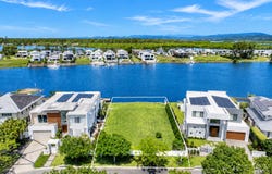 28 Pearl Beach Drive, Helensvale, Qld 4212