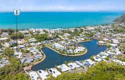 25 Lagoon Drive, Trinity Beach, Qld 4879