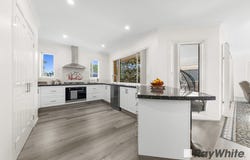 5 Zenith Place, Narre Warren South, Vic 3805
