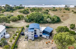 14 Sylvan Drive, Moore Park Beach, Qld 4670