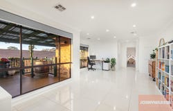 10 Gurr Street, Calwell, ACT 2905