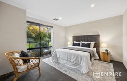 7 Carinthia Lane, Coogee, WA 6166