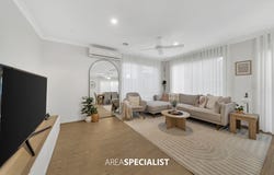 22 Bimberry Circuit, Clyde, Vic 3978