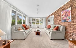 36 Dixon Drive, Holder, ACT 2611