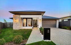 6 Petrel Crescent, Worongary, Qld 4213