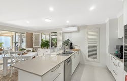 4 Rossington Drive, Urraween, Qld 4655