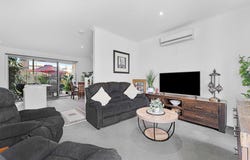 9 Nanea Path, Cranbourne, Vic 3977
