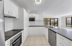 80 Westminster Crescent, Raceview, Qld 4305