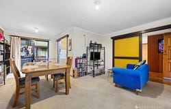 63 Hume Avenue, Melton South, Vic 3338