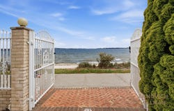 38 Fraser Road, Applecross, WA 6153
