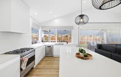 34 Fairway Crescent, Darley, Vic 3340