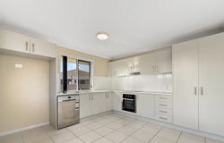 4 Semph Crescent, Laidley North, Qld 4341