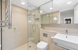 1/125 Canterbury Road, Toorak, Vic 3142