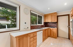 44 Woods Street, Beaconsfield, Vic 3807