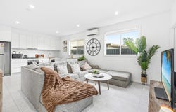8 & 8a Capparis Circuit, Bidwill, NSW 2770