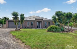 27 Gow Drive, Hindmarsh Island, SA 5214