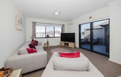 17/1 Sunlander Drive, Currambine, WA 6028