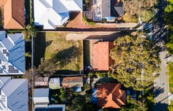 12A Nicholas Crescent, Hilton, WA 6163