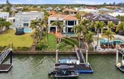 2339 Cressbrook Drive, Hope Island, Qld 4212
