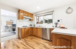 31 Bournevale Drive, Berwick, Vic 3806