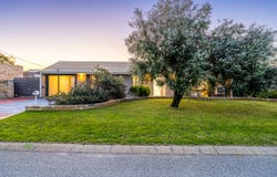 18 Hubbard Place, Safety Bay, WA 6169