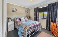1/74 Medeas Cove Esplanade, St Helens, Tas 7216