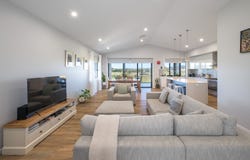 17 Caballo Way, Winya, Qld 4515