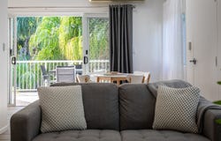 20/4 Ocean Beach Drive, Agnes Water, Qld 4677