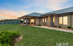 54 Manning Boulevard, Darley, Vic 3340