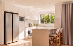 8/15 Mermaid Avenue, Mermaid Beach, Qld 4218