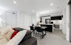 214/38 Latimer Street, Holland Park, Qld 4121