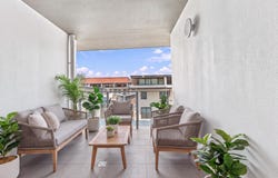 416/113 Commercial Road, Teneriffe, Qld 4005