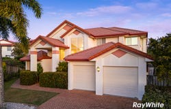 15 Bells Place, Carindale, Qld 4152